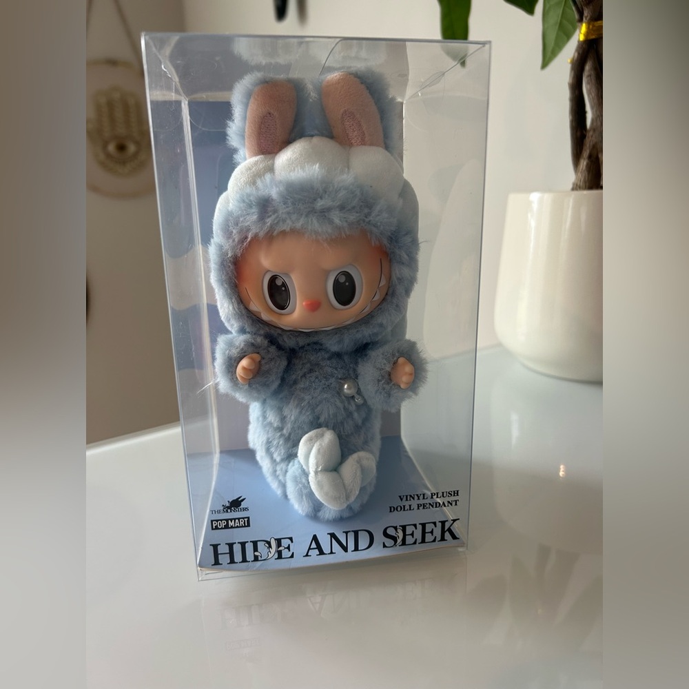 POP MART Blue Mermaid Labubu Hide and Seek Plush Charm Pendant Keychain